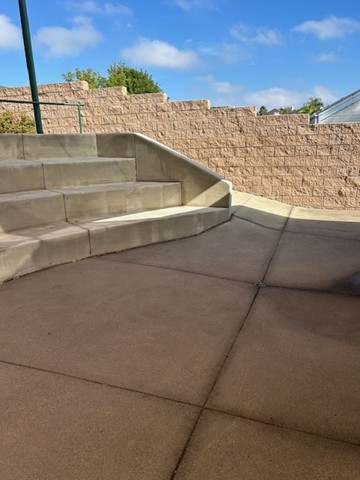 Concrete Sidewalks & Driveways project example 4